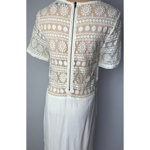 ASTR the Label Size Small Silk Blend Dress Lace White Knee Length Short Sleeve - Picture 6 of 14
